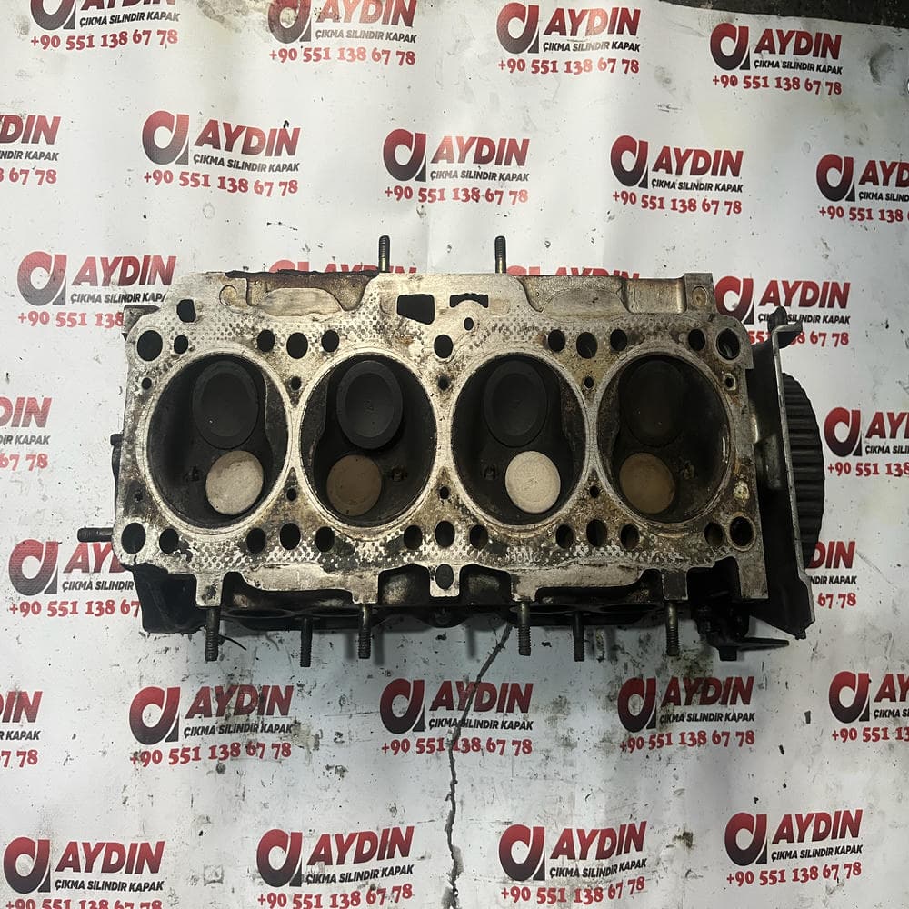 Mazda 626 8 Valf Benzinli Çıkma Silindir Kapağı